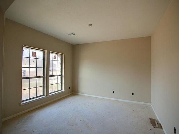 5th image of 21311 Bishops Mill Ct