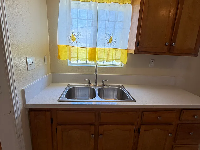 1300 E 108th St #1302 — Photo 7