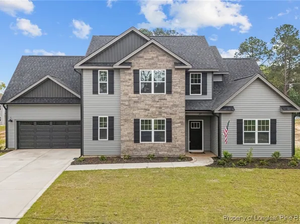 37 Pomegranate Ct, Cameron, NC 28326