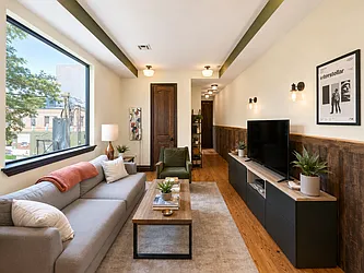 689 Lorimer Street, #2R