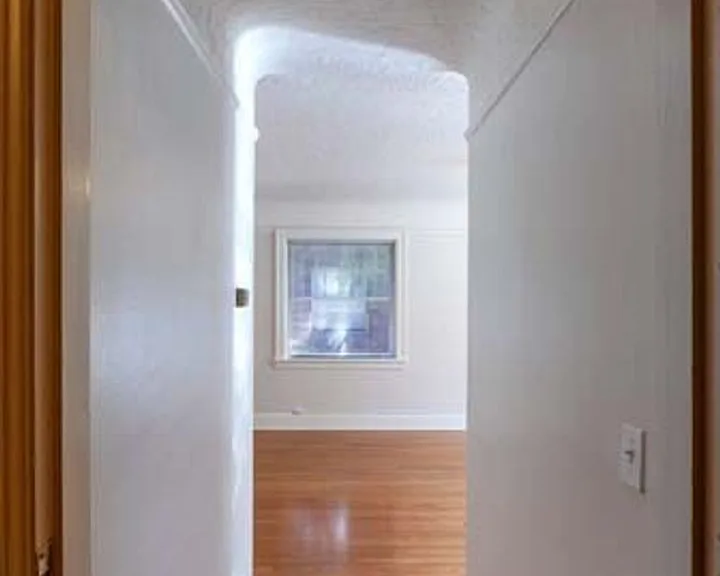 708 NW 20th Ave — Photo 4