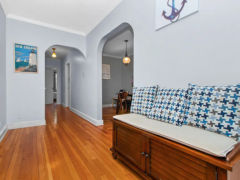 88 Marion St #3 — Photo 6