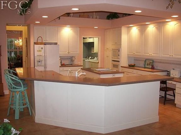 4th image of 24371 Woodsage Dr