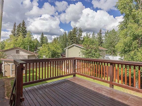 4th image of 4508 Dartmouth Dr