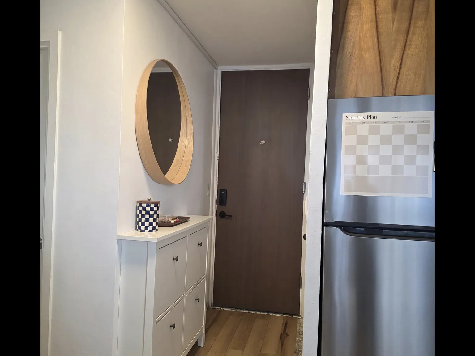 2 bed, 750 sqft, $3,950 — Photo 4