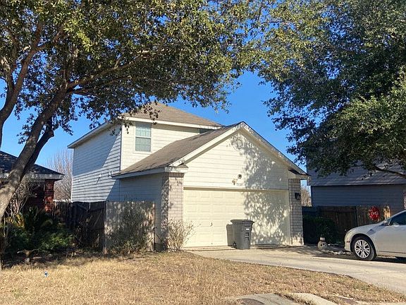 3rd image of 7131 Heathers Pl