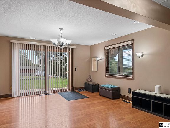 5th image of 506 S 14th St