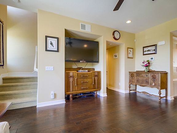 5th image of 2985 Pacific Palm Way