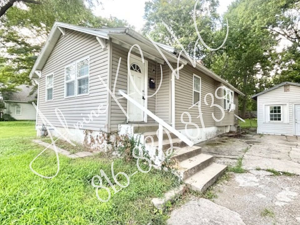 1st image of 210 W Mill St