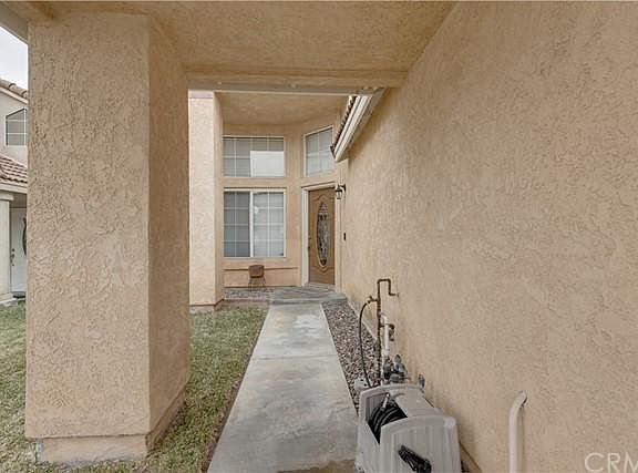 3rd image of 11913 Savona Dr