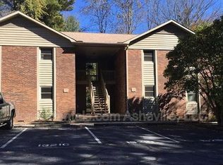 1321D 4th Ave W, Hendersonville, NC 28739