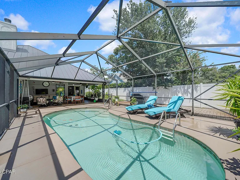 625 Amberjack Dr — Photo 47