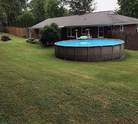 4th image of 4220 Doris Cir