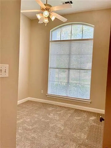 1036 River Ct — Photo 22