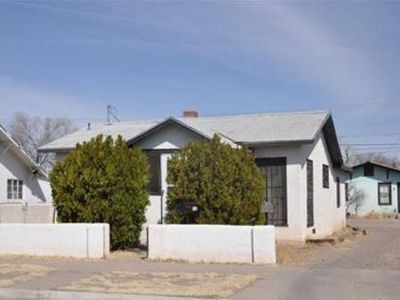 907 Stover Ave SW, Albuquerque, NM, 87102
