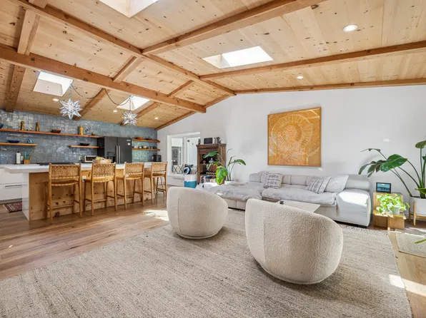 1433 Hymettus Ave, Encinitas, CA 92024