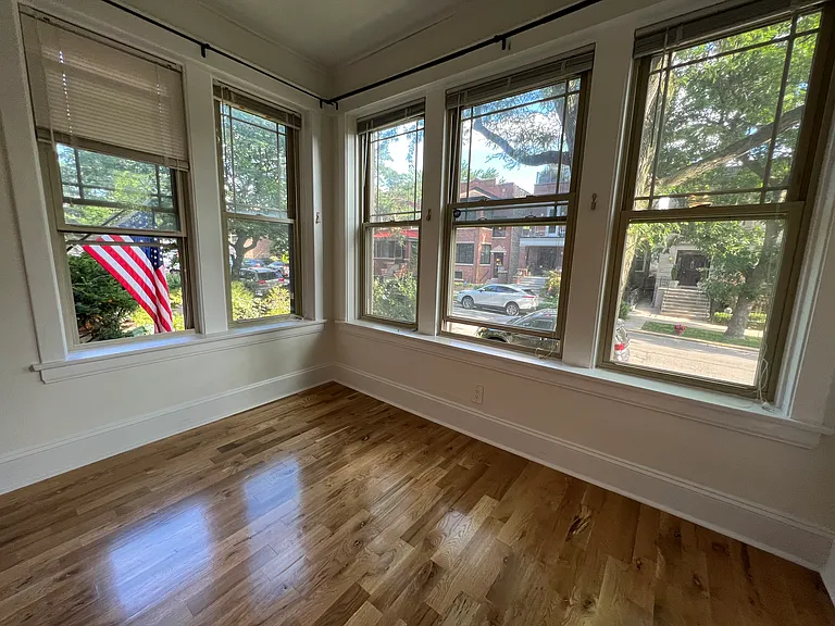 1461 W Catalpa Ave #1 — Photo 35