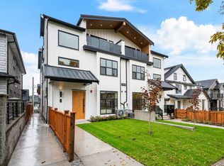 3065 Charles St #2, Vancouver, BC V5K3B6