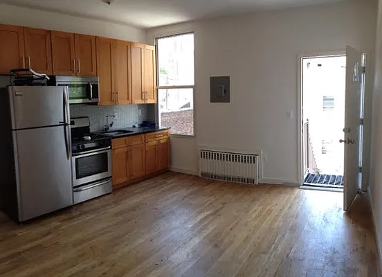 Rented by Full Time Management | media 1