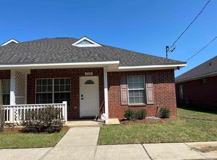 7320 Mangum Dr, Pensacola, FL 32504