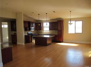530 Bay View Ave, Wilmington, CA 90744