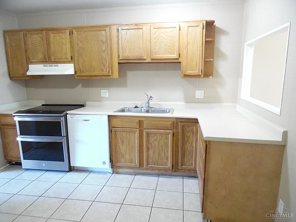 4th image of 602 Richardson Dr