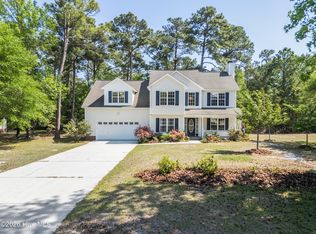 1643 Chadwick Shores Dr, Sneads Ferry, NC 28460