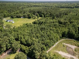 Hargrove Ln, Midway, GA 31320