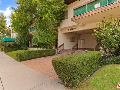 5460 White Oak Ave Unit C201, Los angeles, CA, 91316