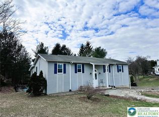 4836 Hilton Rd, Schnecksville, PA 18078