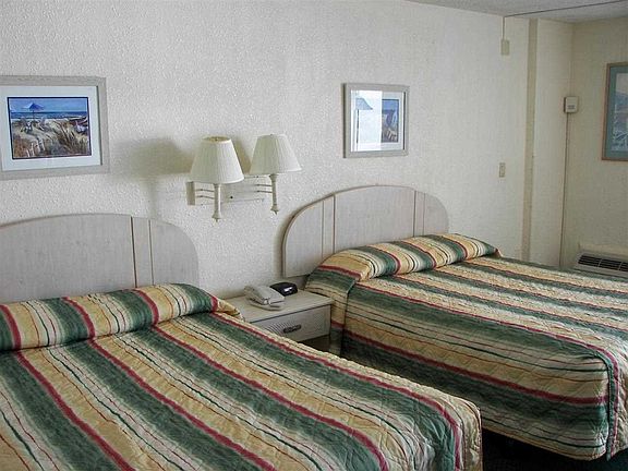 3rd image of 9550 Shore Dr #909
