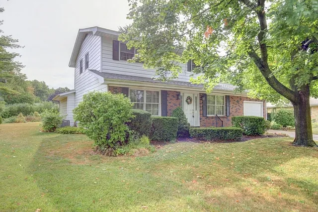 2 Lincoln Ct photo 1