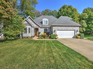 15 Buttonridge Pl, Mt Zion, IL 62549