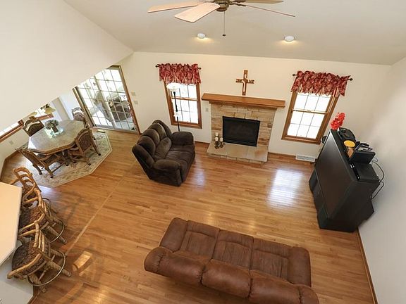 2nd image of 5995 Herons Blvd