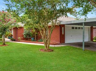 2024 Avenue B, Nederland, TX 77627