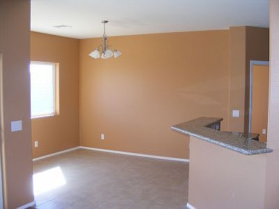 4th image of 1721 N Eloisa Ln