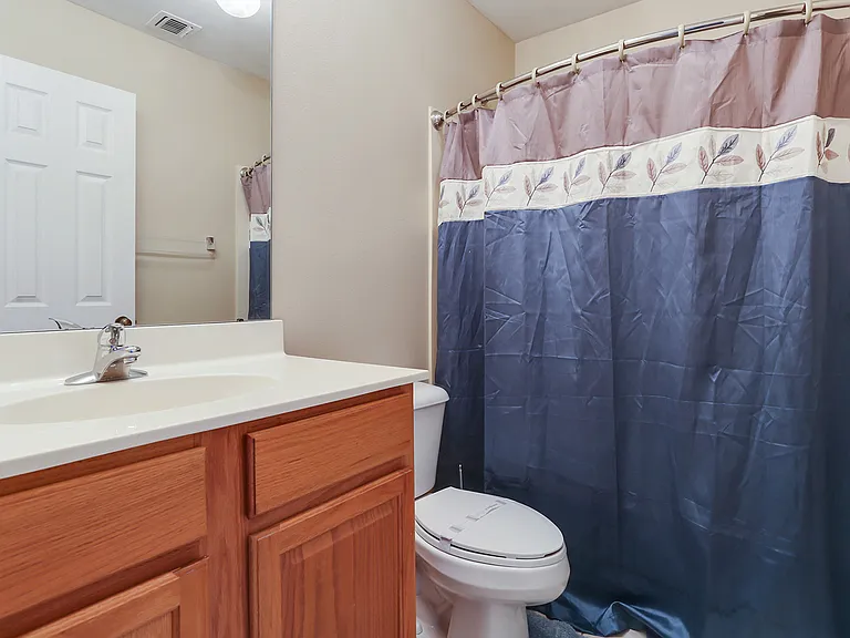 303 Russell Ave — Photo 11