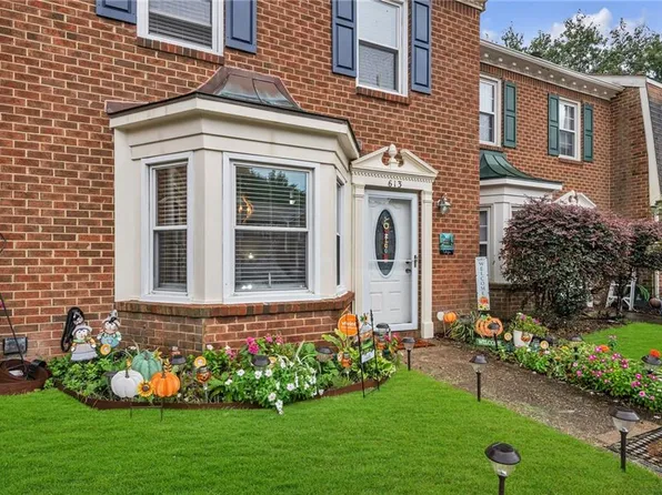 613 Mill Landing Rd, Chesapeake, VA 23322