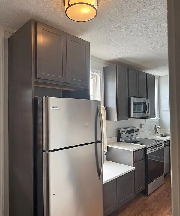 41675 Fenwick St #4