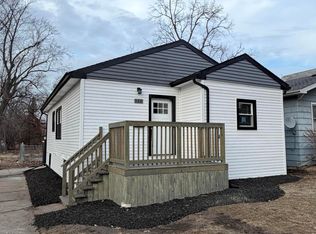 132 W 43rd Ave, Gary, IN 46408