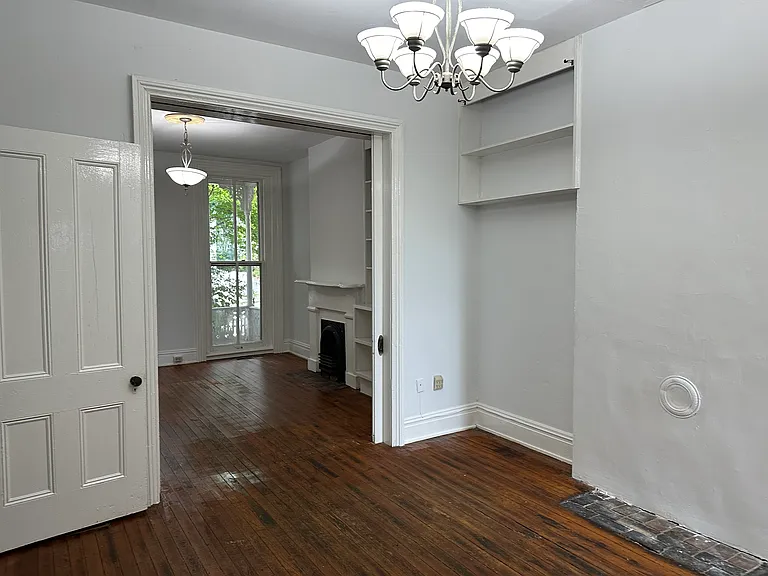 105 S Pine St — Photo 33