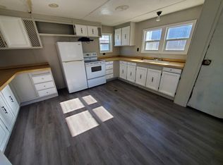 317 E Smith St, Ririe, ID 83443