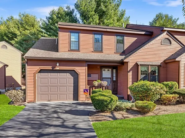 22 Hawthorne Vlg APT A, Franklin, MA 02038