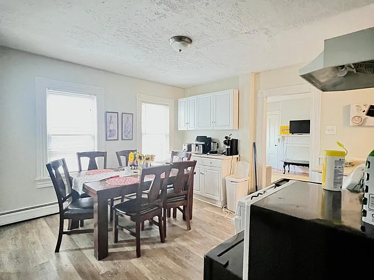 13 Phillips St — Photo 17
