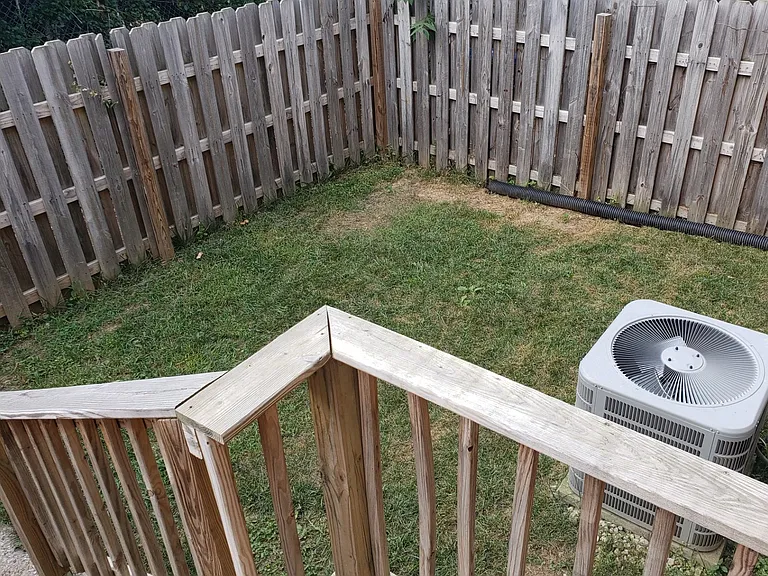 207 Hedgewood Ct — Photo 21