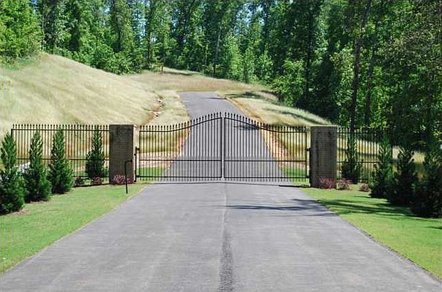 1st image of 2 The Highlands Of South Tuscaloosa #2