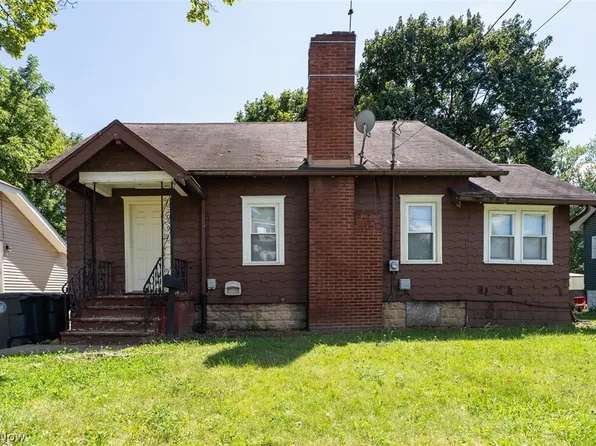 1056 Georgia Ave, Akron, OH 44306