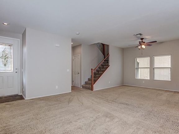 5th image of 40402 W Peggy Ct