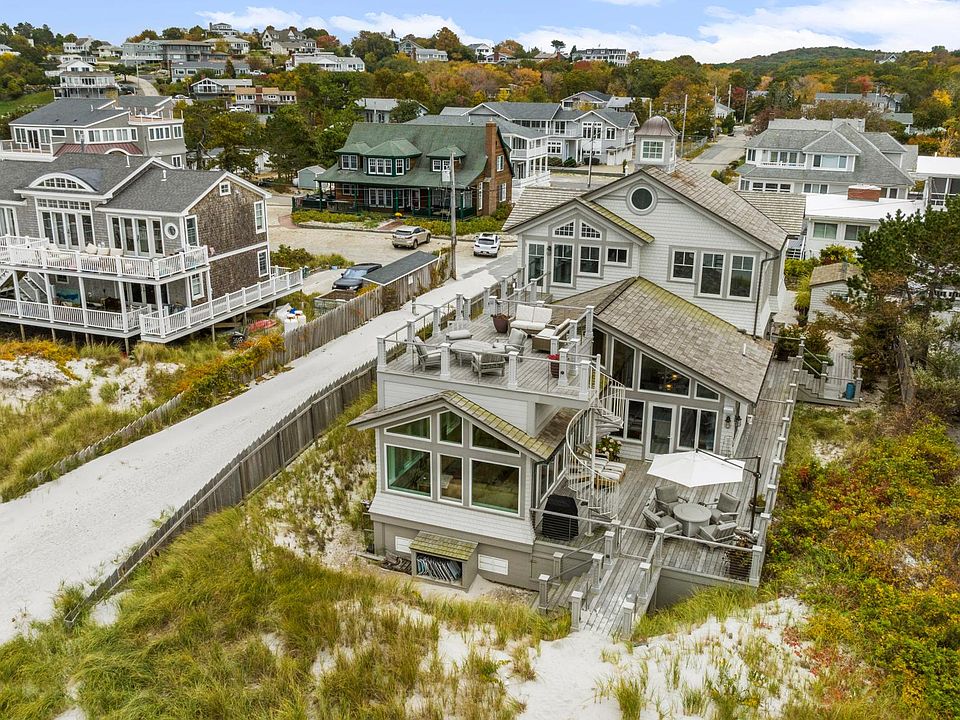 28 Sleepy Hollow Rd, Gloucester, MA 01930 Zillow