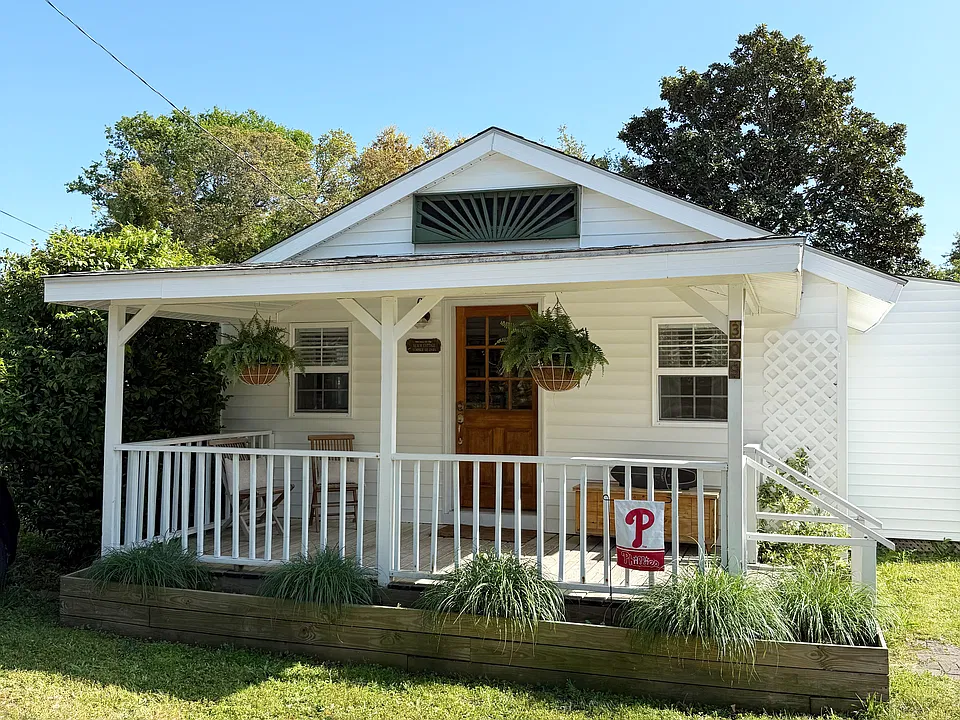 309 Goldsboro Ave